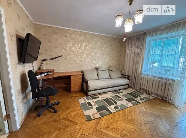 Квартира · 2 кімн · Першотравневий Масив