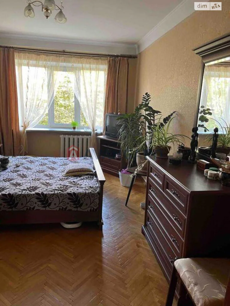 Квартира · 3 кімн · Святошинський