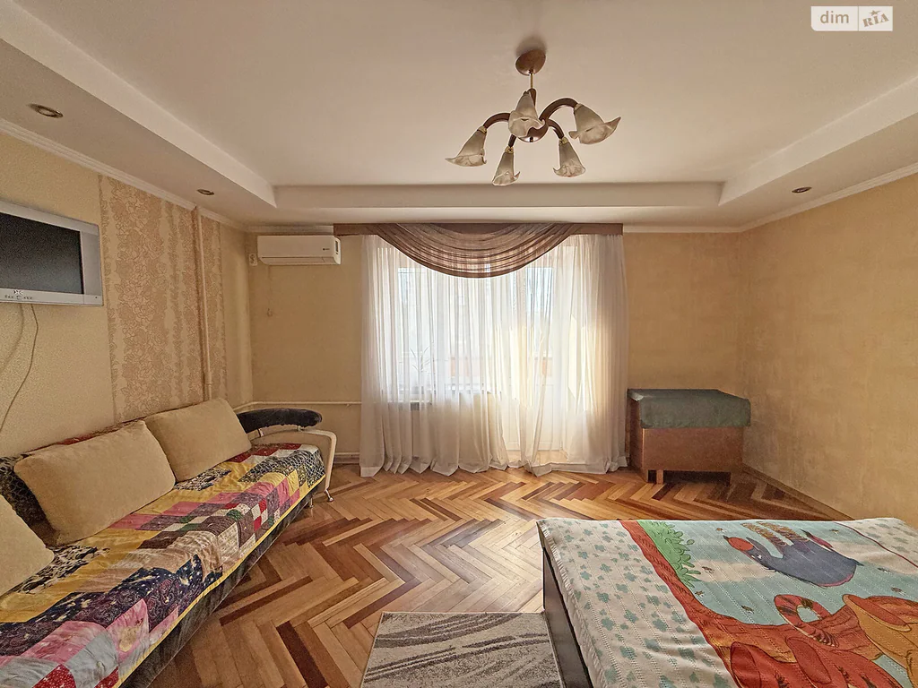 Квартира · 1 кімн · Куренівка