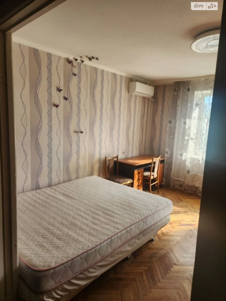 Квартира · 2 кімн · Дарницький