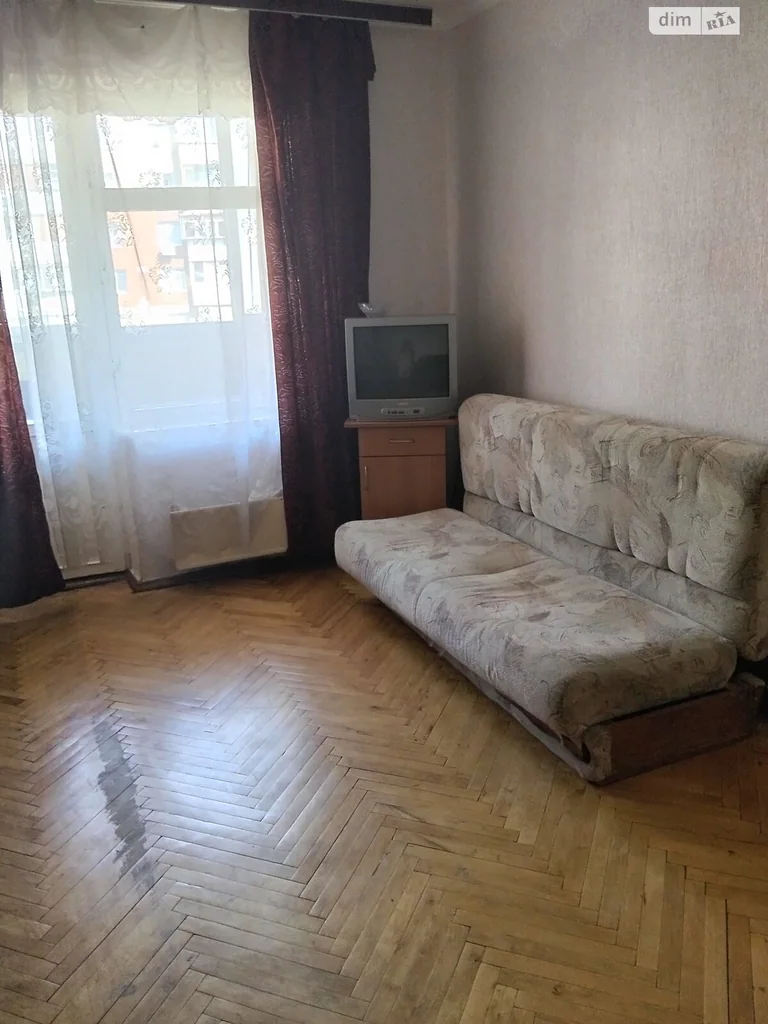 Квартира · 1 кімн · Троєщина