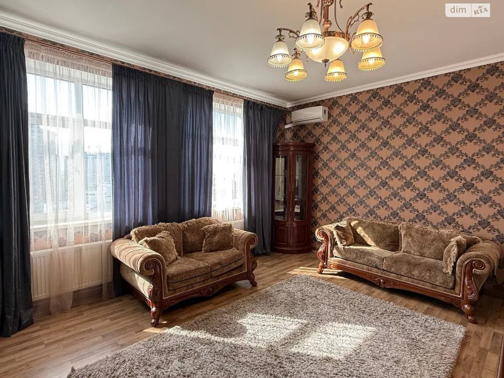 Квартира · 3 кімн · Саперне Поле