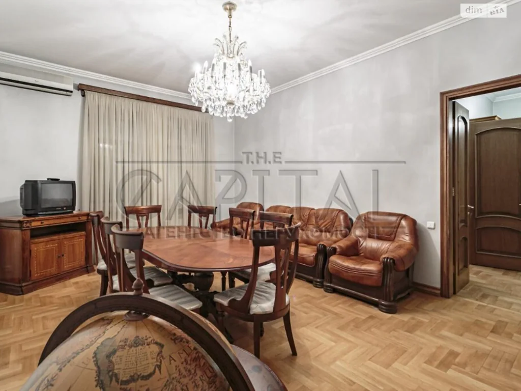 Квартира · 4 кімн · Шевченківський