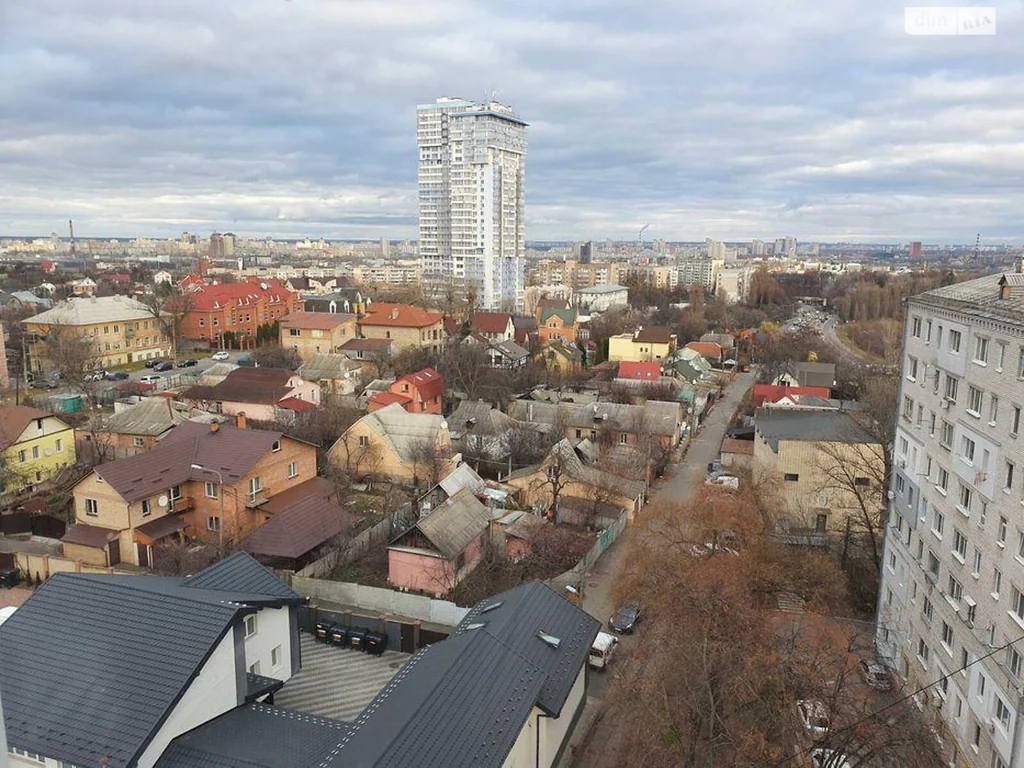 Квартира · 3 кімн · Шевченківський