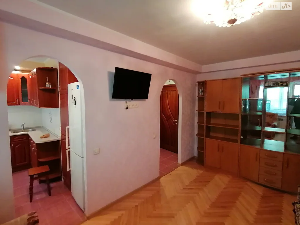 Квартира · 1 кімн · Воскресенка