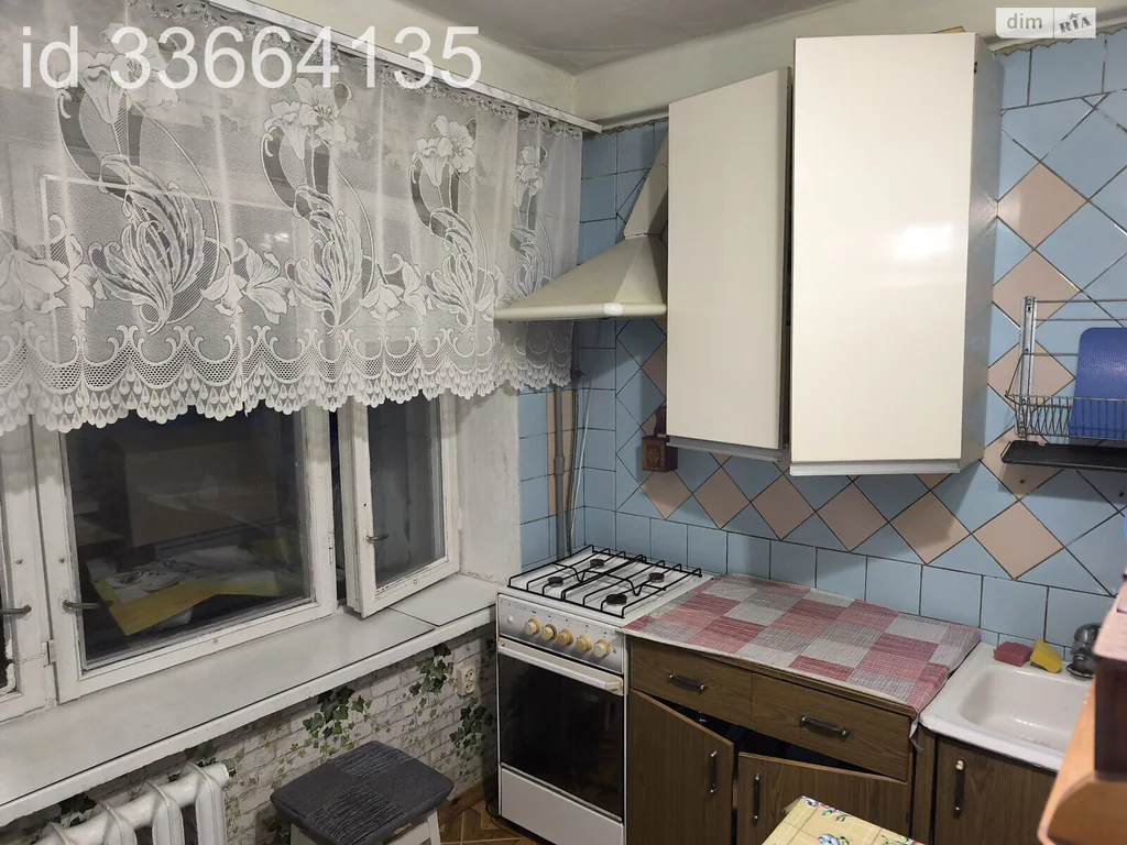 Квартира · 1 кімн · Першотравневий Масив