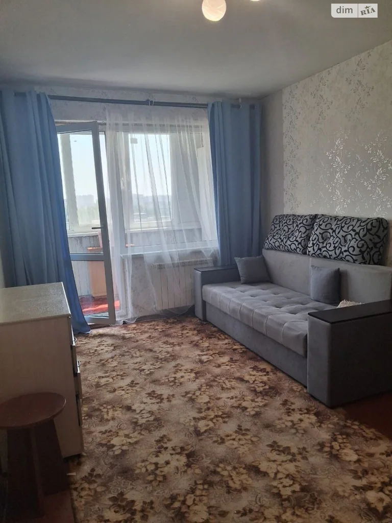 Квартира · 2 кімн · Виноградар