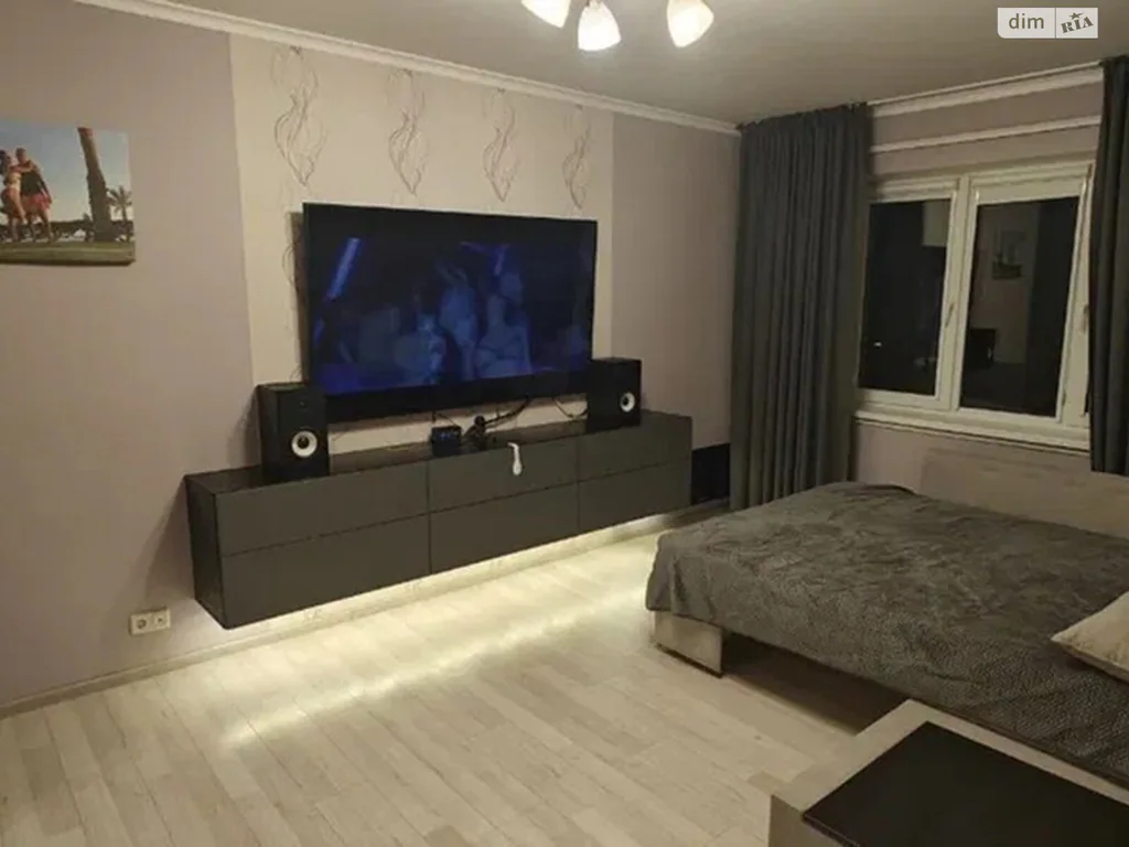 Квартира · 1 кімн · Борщагівка