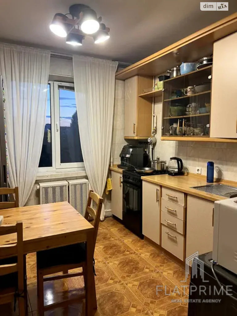 Квартира · 3 кімн · Оболонь