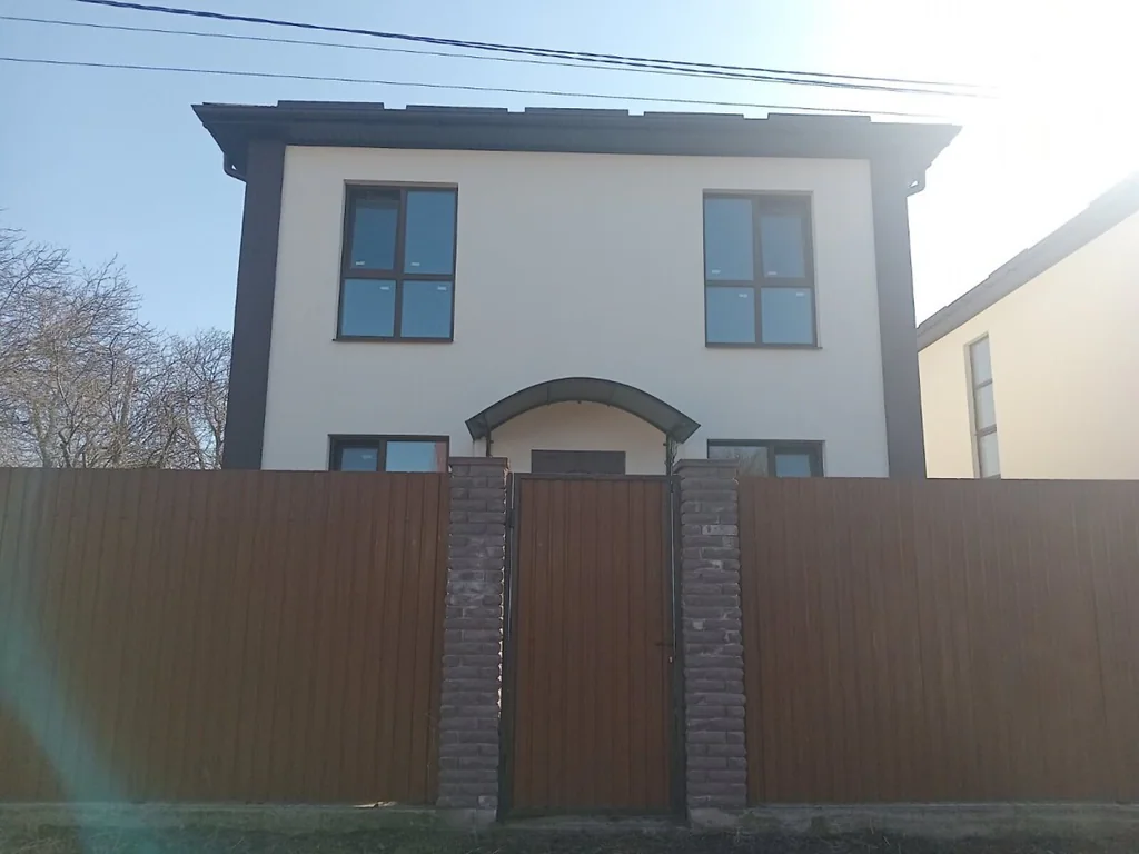 Квартира · 5 кімн · Дарницький