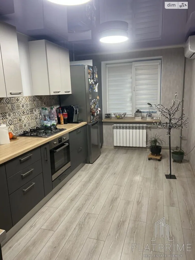 Квартира · 3 кімн · Шулявка