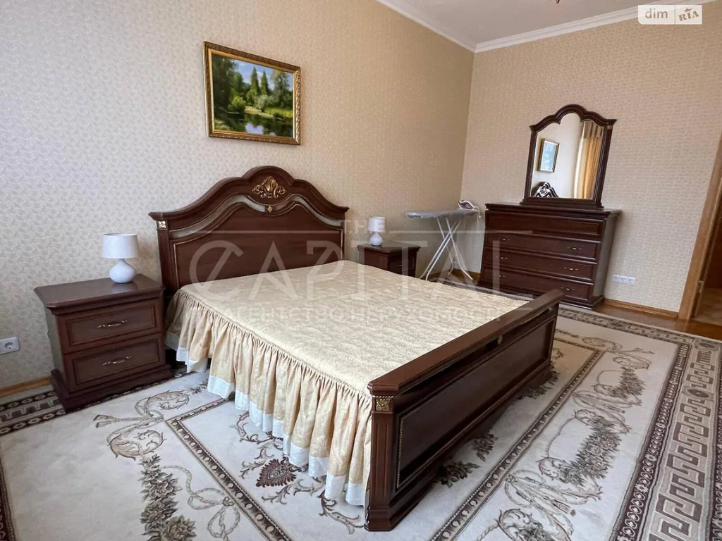 Квартира · 4 кімн · Печерськ